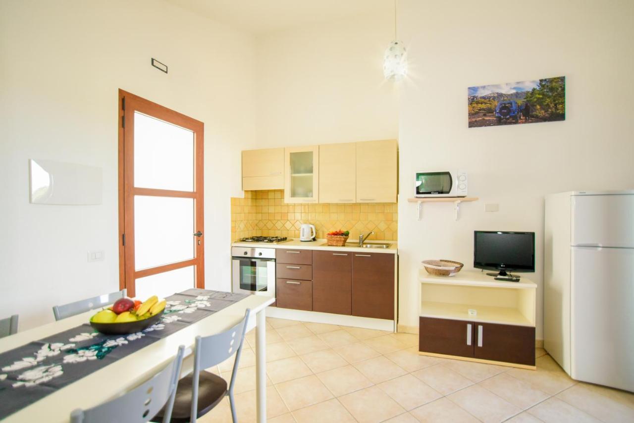 I Girasoli Bari Sardo Exterior photo