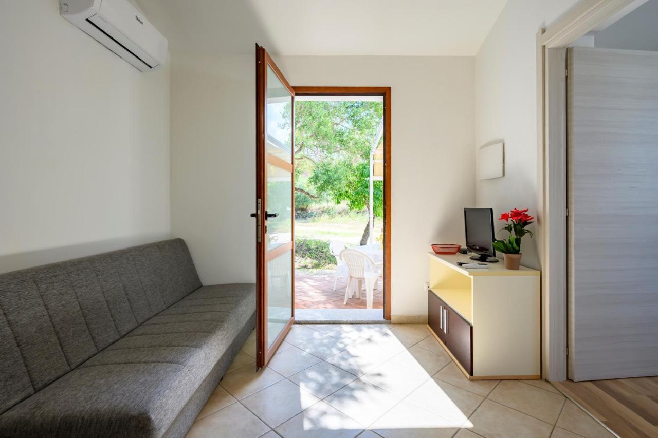 I Girasoli Bari Sardo Exterior photo