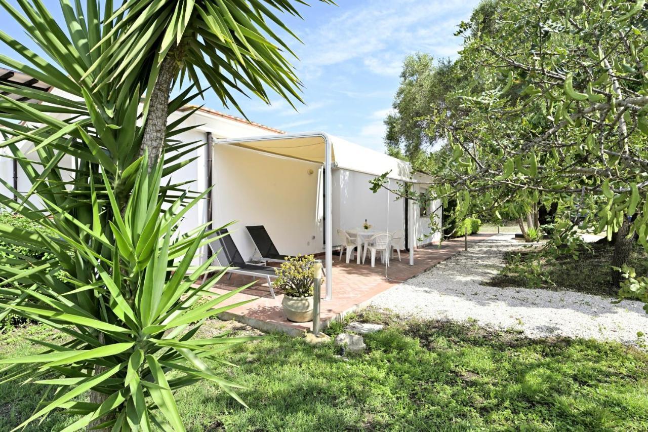 I Girasoli Bari Sardo Exterior photo